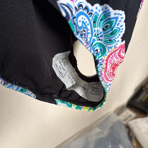 Leilani Poolside Paisley Kauai One Piece Swimsuit 10 NWT - Picture 4 of 6